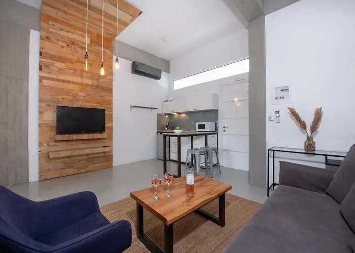 Lumea Chania * Chania (Crete)