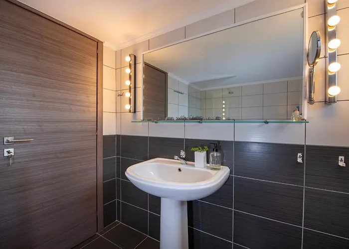 Lumea Chania Apartment