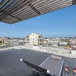 Lumea Chania 4*