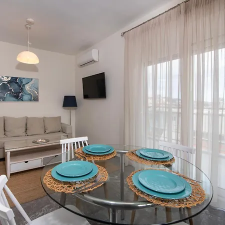 Lumea Chania 4*